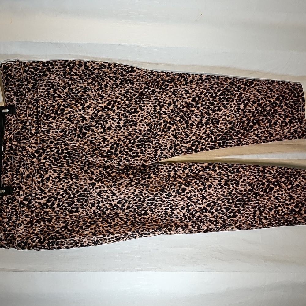 Nwt Terra & Sky 26W Leopard Straight Leg - Picture 8 of 10